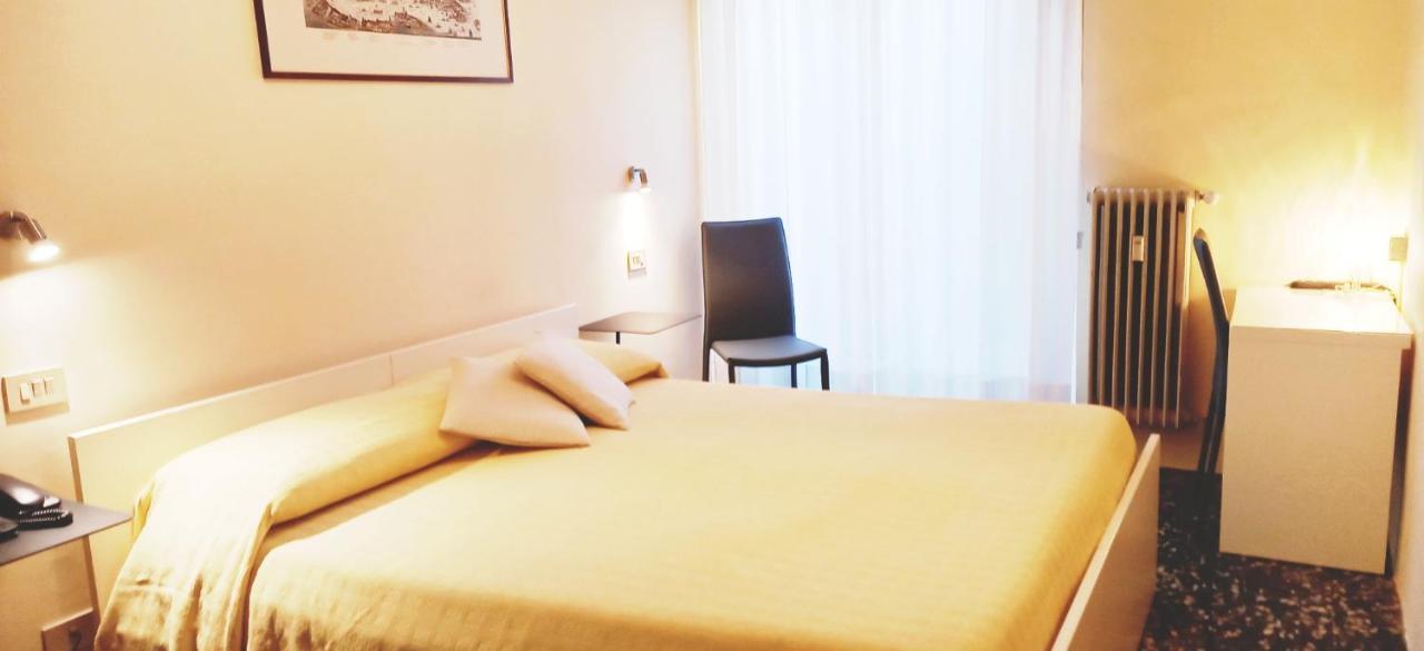 Hotel Santa Lucia Βενετία Εξωτερικό φωτογραφία