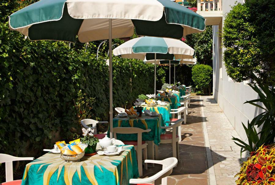 Hotel Santa Lucia Βενετία Εξωτερικό φωτογραφία