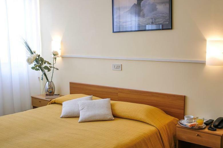 Hotel Santa Lucia Βενετία Εξωτερικό φωτογραφία