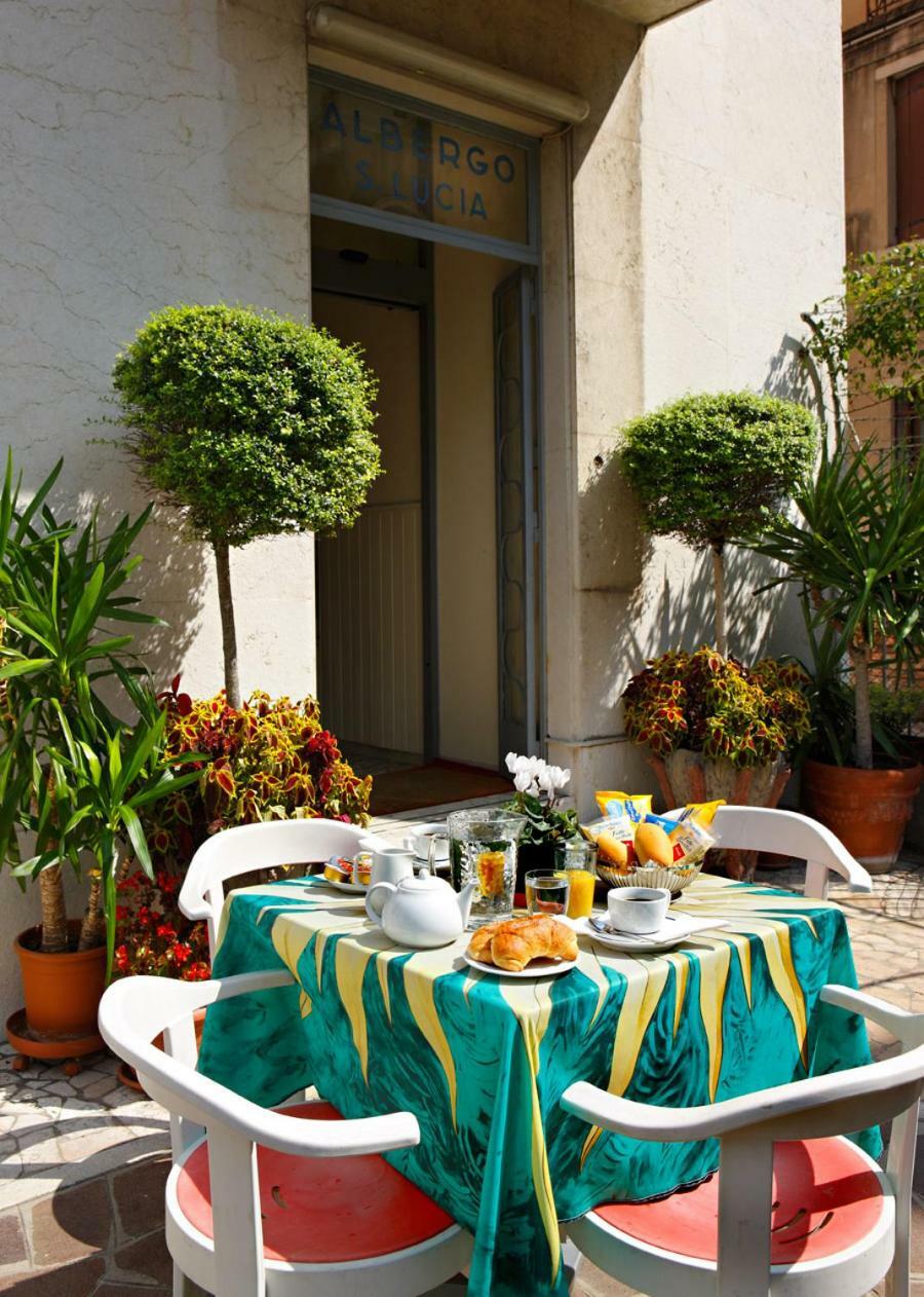 Hotel Santa Lucia Βενετία Εξωτερικό φωτογραφία