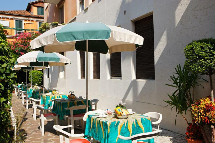 Hotel Santa Lucia Βενετία Εξωτερικό φωτογραφία